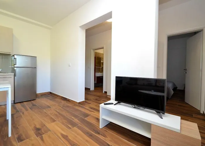Stella Apartment *