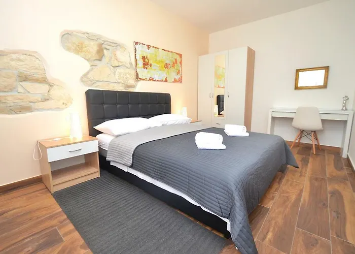Stella Apartment